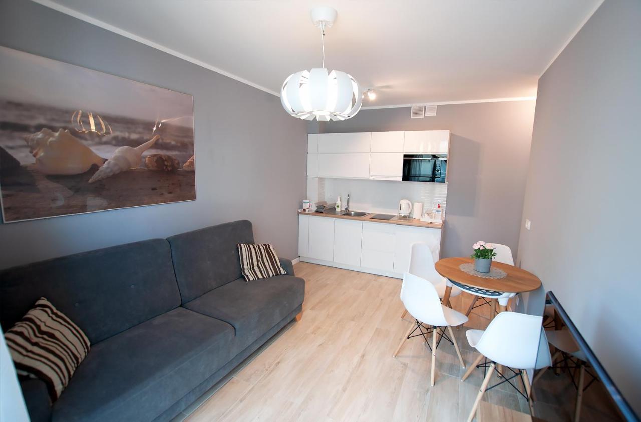 Apartament Ikar - 2 Pokojowy Przy Morzu Z Balkonem Pobierowo Eksteriør bilde