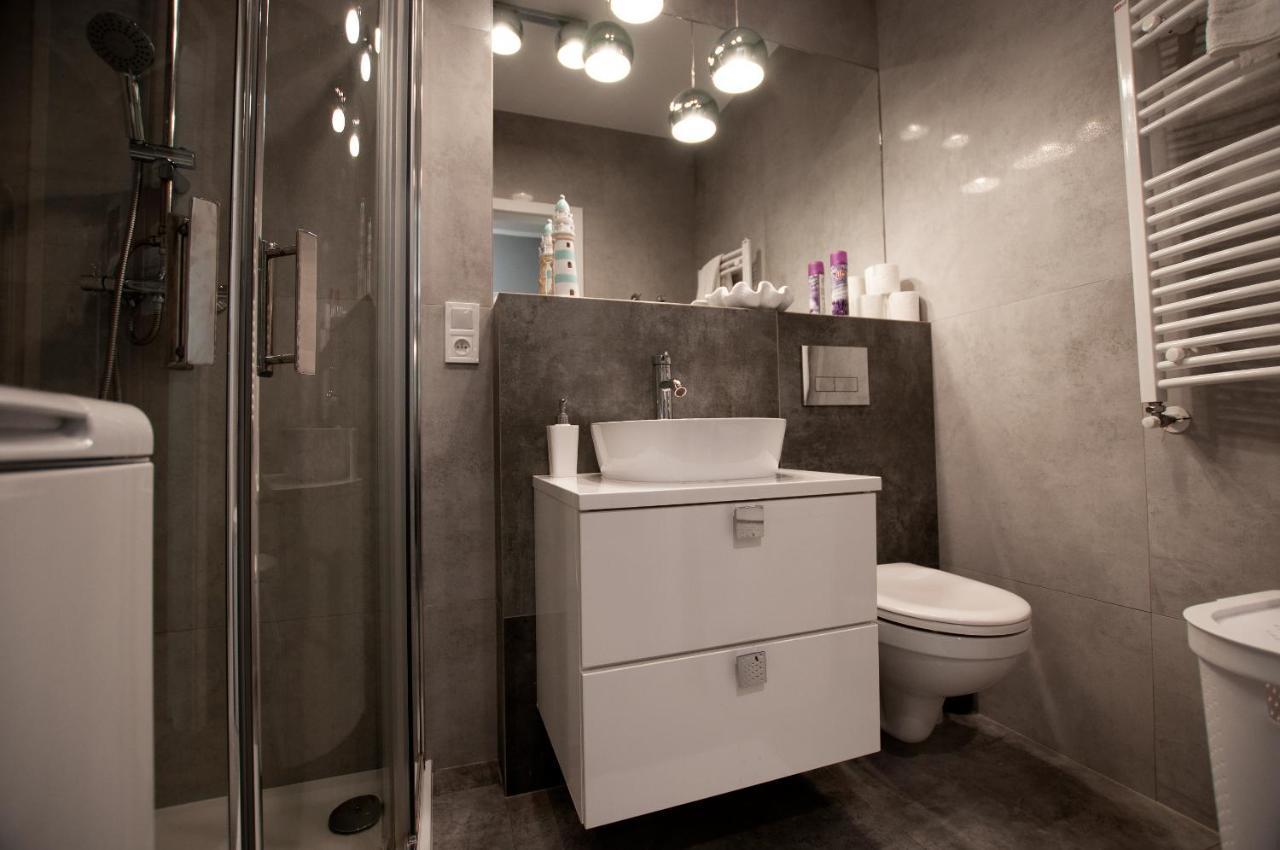 Apartament Ikar - 2 Pokojowy Przy Morzu Z Balkonem Pobierowo Eksteriør bilde