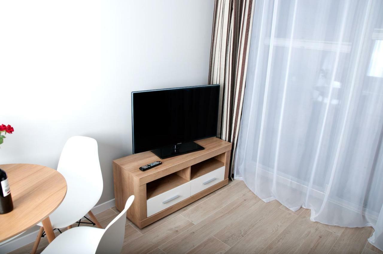 Apartament Ikar - 2 Pokojowy Przy Morzu Z Balkonem Pobierowo Eksteriør bilde